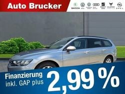 Silber Gebraucht 2022 VW Passat Conceptline Kombi | 22.870 € (Guter Preis)