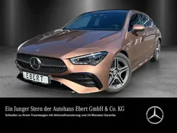 Roségold Gebraucht 2023 Mercedes CLA200 Shooting Brake AMG Kombi | 35.880 € (Etwas zu teuer)