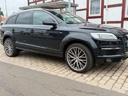 Schwarz Gebraucht 2007 Audi Q7 Sport SUV | 16.199 € (Etwas zu teuer)