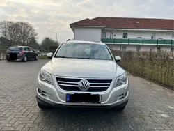 Grau Gebraucht 2009 VW Tiguan SUV | 8.900 € (Fairer Preis)
