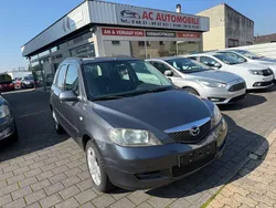 Grau Gebraucht 2004 Mazda 2 Exclusive Kleinwagen | 2.650 € (Fairer Preis)