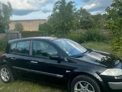Schwarz Gebraucht 2005 Renault Mégane II Limousine | 1.700 €