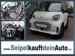 Schwarz Gebraucht 2020 Smart ForTwo Electric Drive Exclusive Kleinwagen | 9.995 € (Guter Preis)