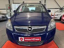Blau Gebraucht 2012 Opel Zafira Family Van / Kleinbus | 5.990 € (Fairer Preis)