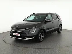 Grau Gebraucht 2023 Kia Niro 2 SUV | 30.490 € (Superpreis)