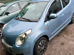 Blau Gebraucht 2012 Suzuki Alto Kleinwagen | 1.200 €