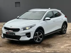 Weiß Gebraucht 2021 Kia XCeed Vision SUV | 18.990 € (Guter Preis)