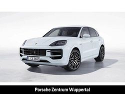 Weiß Gebraucht 2024 Porsche Cayenne SUV | 124.300 €