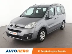 Grau Gebraucht 2015 Citroën Berlingo SELECTION Van / Kleinbus | 11.290 € (Etwas zu teuer)