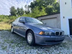 Blau Gebraucht 2002 BMW 525 Limousine | 1.850 €