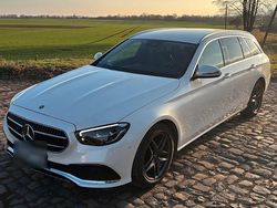 Weiß Gebraucht 2020 Mercedes E200 Avantgarde Kombi | 26.500 € (Fairer Preis)
