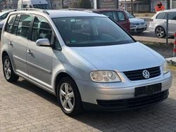 Silber Gebraucht 2004 VW Touran Comfortline Van / Kleinbus | 1.400 € (Guter Preis)