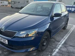 Pacificblau Gebraucht 2015 Skoda Fabia Ambition Limousine | 4.699 € (Guter Preis)