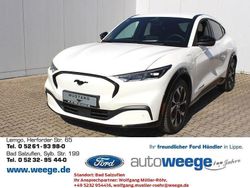 Weiß Gebraucht 2022 Ford Mustang Mach-E SUV | 34.900 €