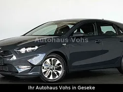 Weiß Neu 2025 Kia Ceed Kleinwagen | 20.470 € (Superpreis)