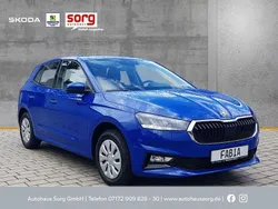 Blau Neu 2025 Skoda Fabia Essence Limousine | 21.190 € (Fairer Preis)