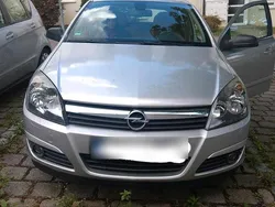 Silber Gebraucht 2004 Opel Astra Coupé | 1.000 € (Superpreis)