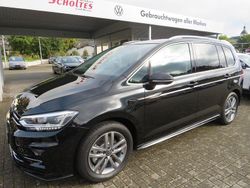 Grenadill schwarz metallic Neu 2025 VW Touran Highline Van / Kleinbus | 41.880 €