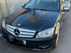 Schwarz Gebraucht 2008 Mercedes C200 Limousine | 8.200 € (Fairer Preis)