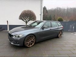Grau Gebraucht 2017 BMW 325 Sport Line Kombi | 14.390 € (Fairer Preis)