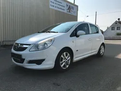 Weiß Gebraucht 2010 Opel Corsa Edition Kleinwagen | 2.490 € (Guter Preis)