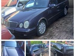 Gebraucht 2000 Mercedes E280 Avantgarde Kombi | 1.100 €