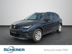 Magnetic grau metallic (metallic) Gebraucht 2024 Seat Arona Style SUV | 19.950 € (Superpreis)