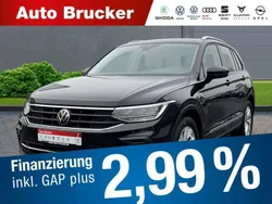 Schwarz Gebraucht 2022 VW Tiguan Active SUV | 23.370 € (Fairer Preis)