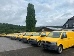 Gelb Gebraucht 2013 VW T5 Van | 7.450 € (Superpreis)