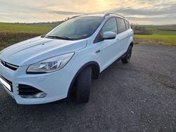 Weiß Gebraucht 2014 Ford Kuga Titanium SUV | 9.500 € (Guter Preis)