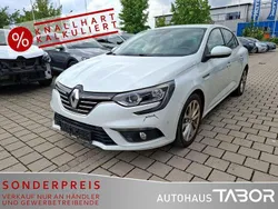 Weiß Gebraucht 2019 Renault Mégane IV Limousine | 10.685 € (Guter Preis)