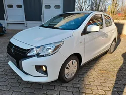 Weiß Gebraucht 2024 Mitsubishi Space Star Select Kleinwagen | 12.790 € (Fairer Preis)