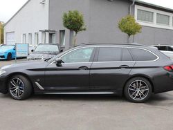 Sophistograu Gebraucht 2022 BMW 530 M Sport Kombi | 43.980 € (Teuer)