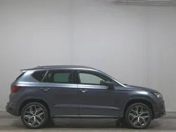 Grau Gebraucht 2021 Seat Ateca 4Drive SUV | 20.680 € (Guter Preis)