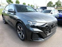 Daytonagrau perleffekt Neu 2025 Audi Q8 S-Line SUV | 84.197 €