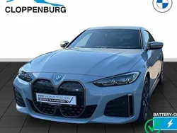 Grau Gebraucht 2022 BMW i4 Limousine | 43.555 € (Guter Preis)