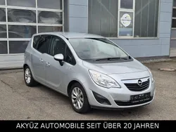 Silber Gebraucht 2012 Opel Meriva Edition Van / Kleinbus | 4.990 € (Fairer Preis)
