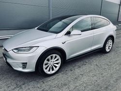 Silber Gebraucht 2018 Tesla Model X SUV | 28.000 €