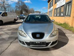 Silber Gebraucht 2009 Seat Leon Limousine | 3.250 € (Fairer Preis)