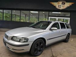 Silber Gebraucht 2003 Volvo V70 Kombi | 5.950 € (Etwas zu teuer)