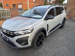 Moonstone_grau metallic Gebraucht 2023 Dacia Jogger Extreme Van / Kleinbus | 23.650 € (Teuer)