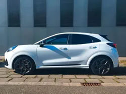 Weiß Gebraucht 2020 Ford Puma ST SUV | 19.599 € (Guter Preis)