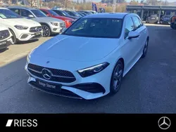 Weiss Gebraucht 2024 Mercedes A180 AMG Limousine | 30.450 € (Guter Preis)