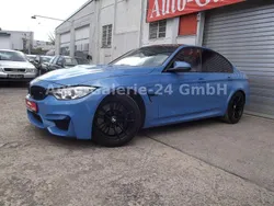 Yas marina blau metallic Gebraucht 2015 BMW M3 Performance Limousine | 49.899 €