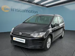 Schwarz Gebraucht 2024 VW Touran Van / Kleinbus | 29.499 € (Guter Preis)