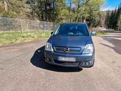 Blau Gebraucht 2006 Opel Meriva Van / Kleinbus | 4.499 € (Teuer)