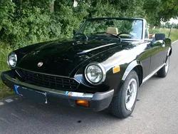 Schwarz Gebraucht 1986 Fiat 124 Spider Cabrio | 13.000 €