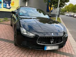 Schwarz Gebraucht 2016 Maserati Ghibli Coupé | 23.000 € (Fairer Preis)