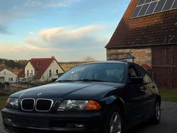 Schwarz Gebraucht 1999 BMW 320 Limousine | 4.180 €
