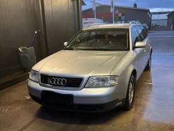 Silber Gebraucht 1999 Audi A6 Kombi | 1.999 € (Fairer Preis)